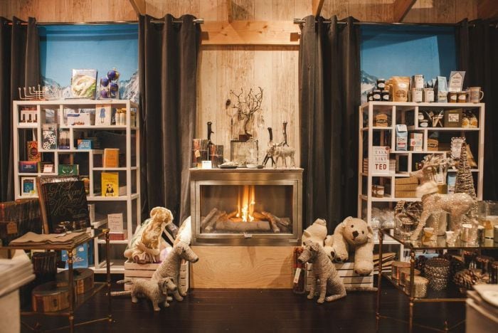 Cozy Pop-Up Shops