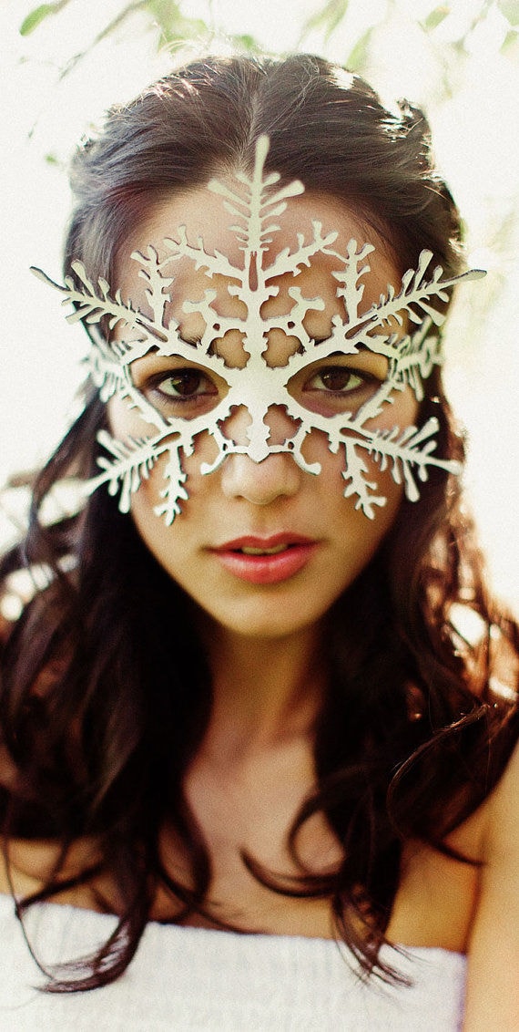 30 Haute Holiday Masks