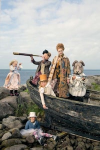 Surreal Explorer Editorials Image 5