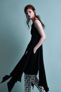 Offbeat Officewear Editorials Image 8