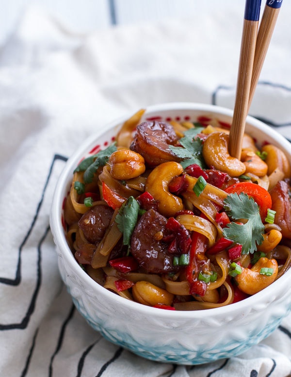 Chili Cashew Noodles