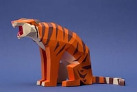 Paper-Made Wildlife Sculptures Image 2
