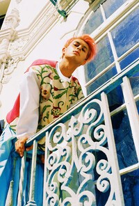 Vibrant Extraterrestrial Editorials Image 6