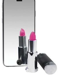 Reflective Smartphone Screens Image 2