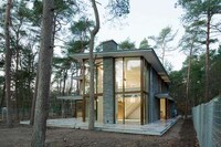 Spectacularly Scenic Cabins Image 3