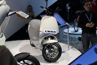 Smart Networked Scooters Image 4