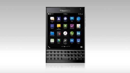 16 Incidents of iPhone vs. BlackBerry