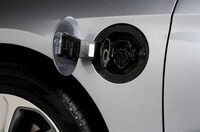 Plug-In Hybrid Cars Image 7
