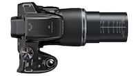 Super-Zoom Bridge Cameras Image 4