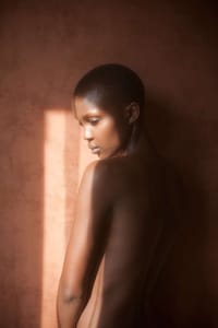 Mysterious Feminine Editorials Image 8