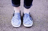 Marbled Sneaker DIYs Image 7