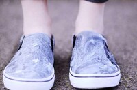 Marbled Sneaker DIYs Image 8