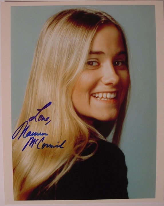 24 Flashbacks to the 70s + Maureen McCormick Relives Brady Bunch Scandals