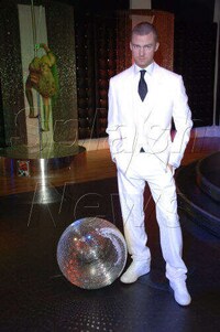 Teen Stars Immortalized in Wax Image 8