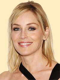 Age-Defying Actresses Image 4