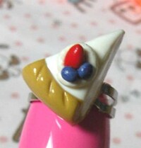 Food-Inspired Accessories Image 5