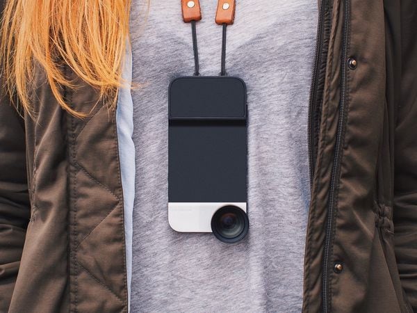 Top 100 Mobile Products in February