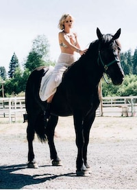Seductive Rodeo Editorials Image 2