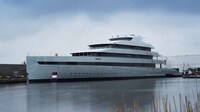 Metallic Hybrid Superyachts Image 6