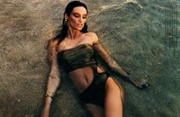 Sultry Seaside Editorials Image 6