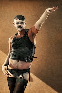 Grotesque Clown Portraits Image 3