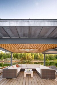 Contemporary Cottage Escapes Image 4