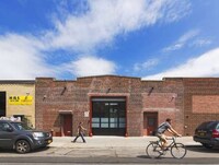 Sprawling Urban Ateliers Image 7