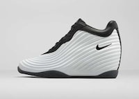 Interstellar Basketball Shoes Image 5