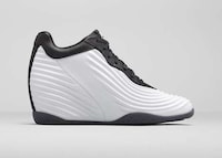 Interstellar Basketball Shoes Image 7