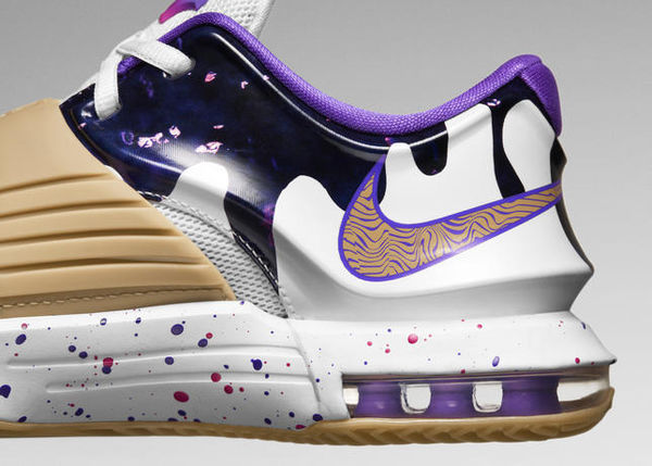 Top 45 Shoe Products in March