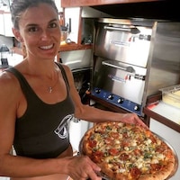 Floating Pizzerias Image 2