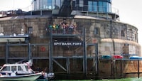 Floating Army Hotels Image 4