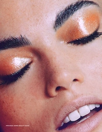 Dramatic Eyeshadow Editorials Image 6