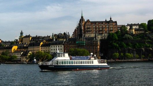 13 Examples of Aquatic Transit