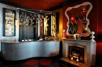 Art-Centric Social Clubs Image 2