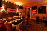 Art-Centric Social Clubs Image 7