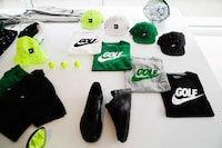 Ultramodern Golf Attire Image 3