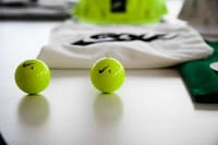 Ultramodern Golf Attire Image 6