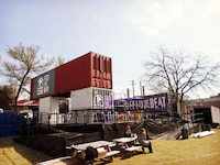 Shipping Container Pop-Ups Image 4