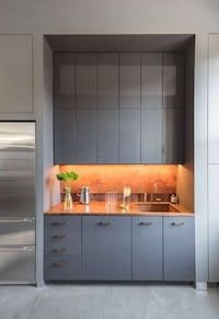 Casual Upscale Workplaces Image 8