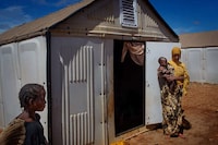 Easy-Assemble Refugee Housing Image 2