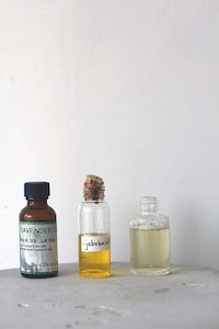 Natural Shaving Lathers Image 4