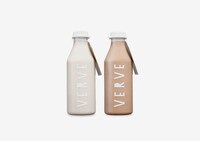 Detoxifying Juice Branding Image 4