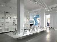 Surging Retail Displays Image 4
