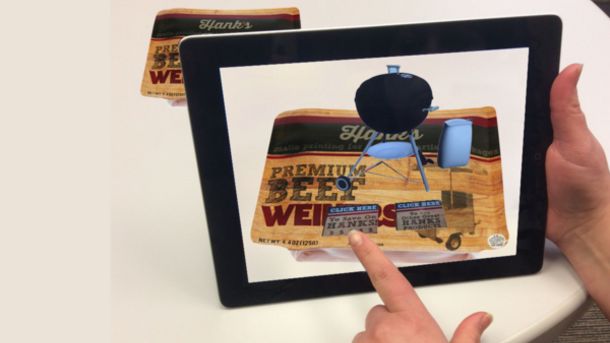 Augmented Sausage Packaging