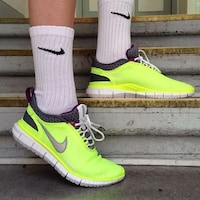 Female-Only Sneaker Shops Image 4