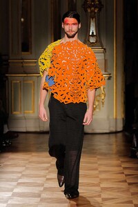 Urban Camouflage Runways Image 6