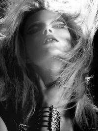 Glam Rock Beauty Editorials Image 5