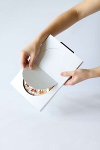 Rice Pizza Packaging Image 6
