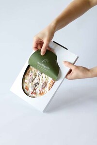 Rice Pizza Packaging Image 8